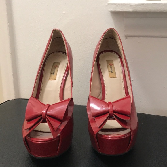 Red Peep Toe Pumps - Picture 3 of 7